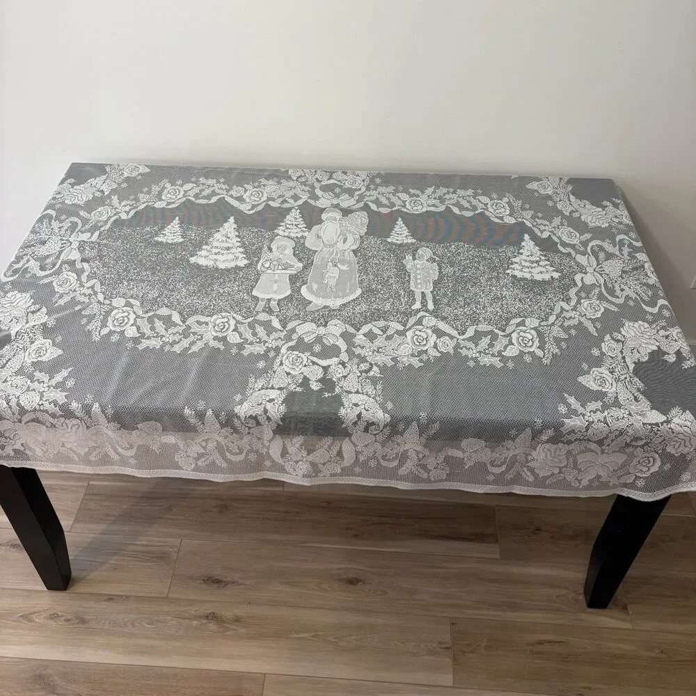 Vintage Old World Santa Christmas Lace Tablecloth 60 “x 84” Oblong